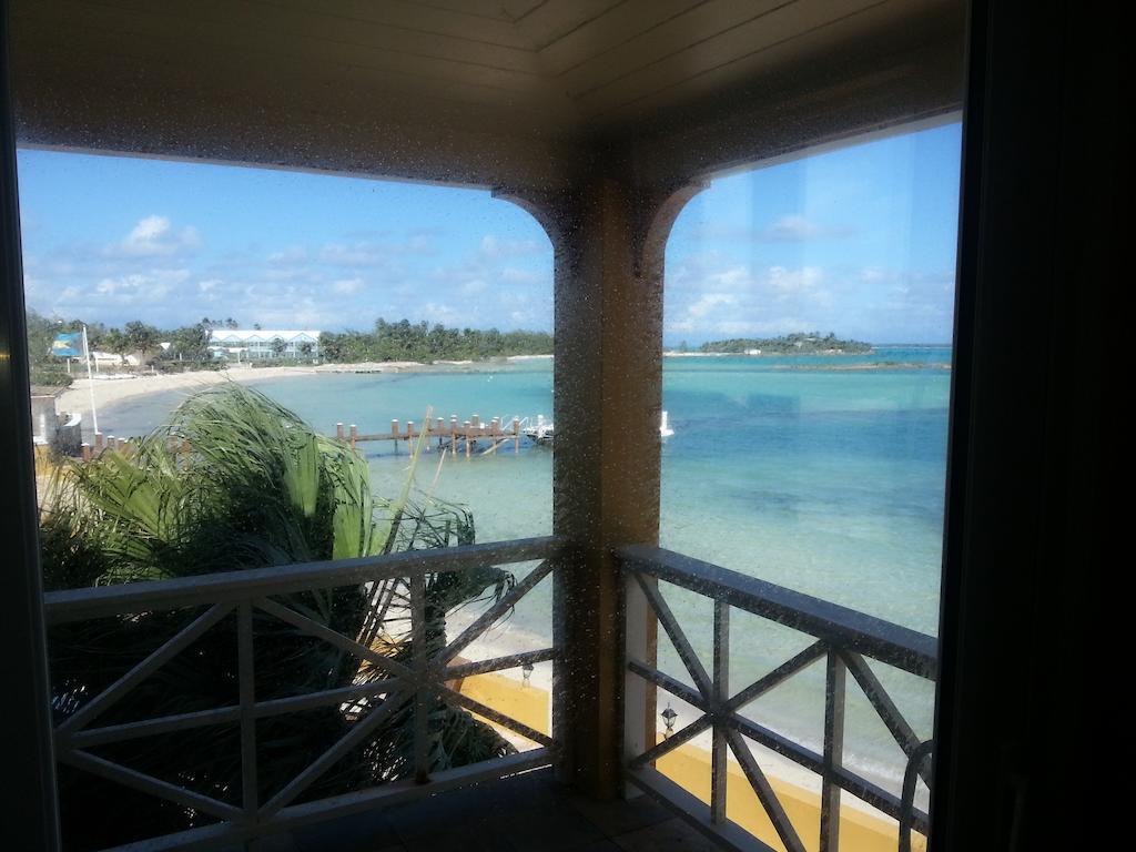 Augusta Bay Bahamas, Exuma Hotel George Town Exterior photo